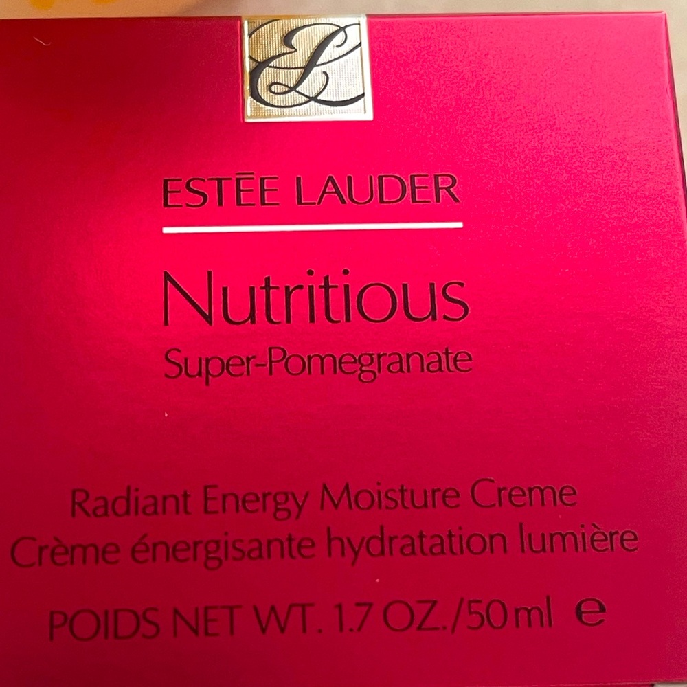Esteé Lauder Nutritious Super Pomegranate Radiant Energy Moisture Creme